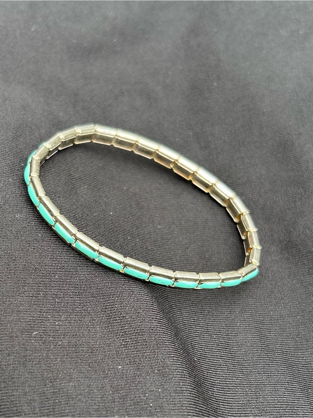 Silver-Tone & Turquoise Enamel Stretch Bracelet. VGUC.
